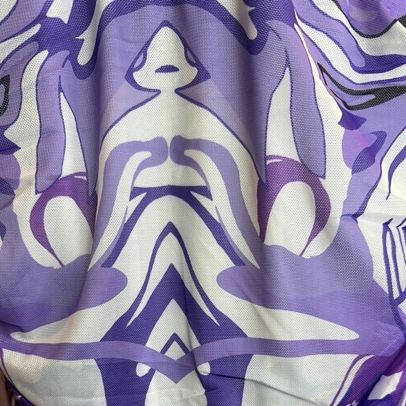 NWT PRINCESS POLLY- size 2 PURPLE AND WHITE PSYCHEDELIC PATTERN - Picture 2 of 4